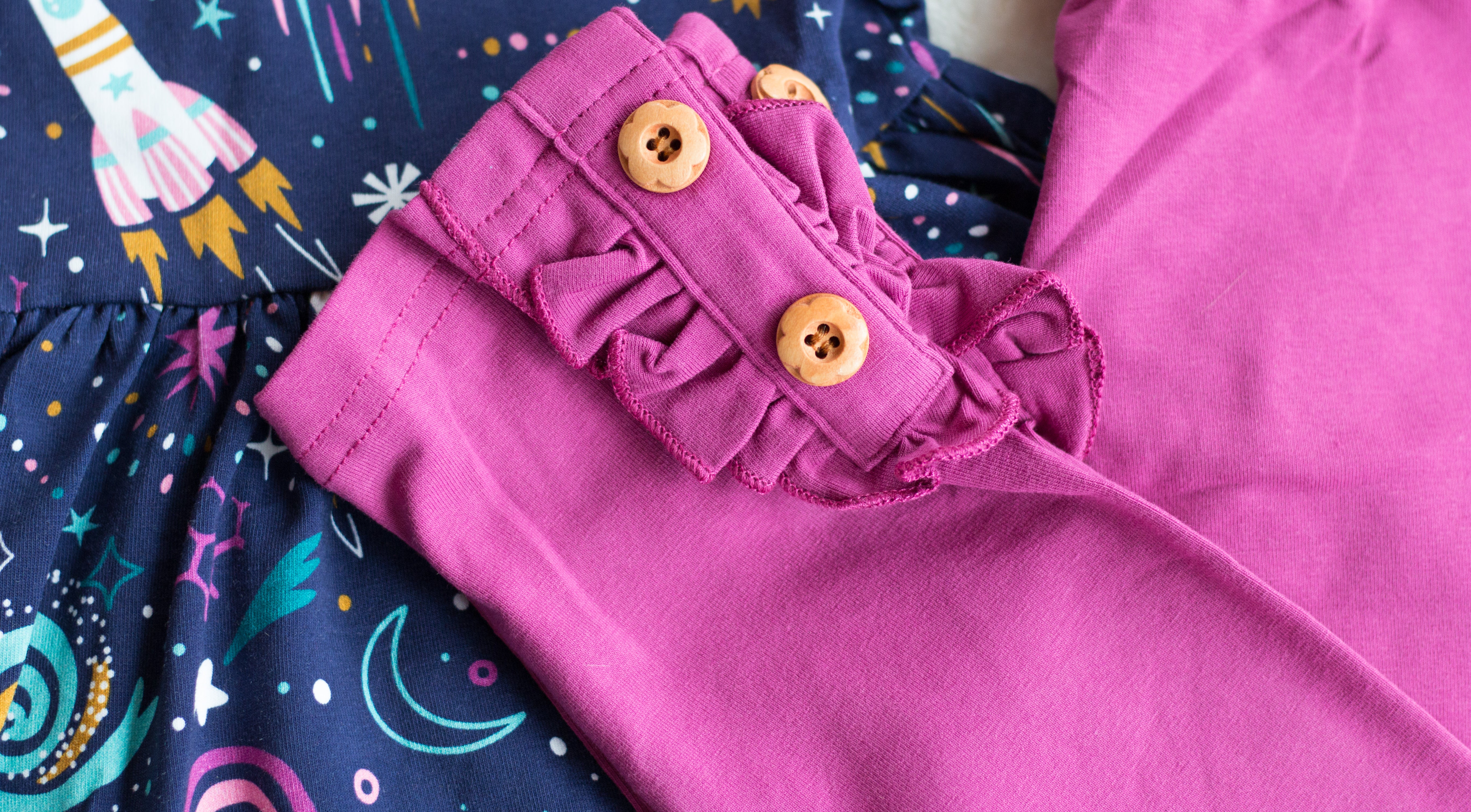 {Fuchsia} Button Leggings